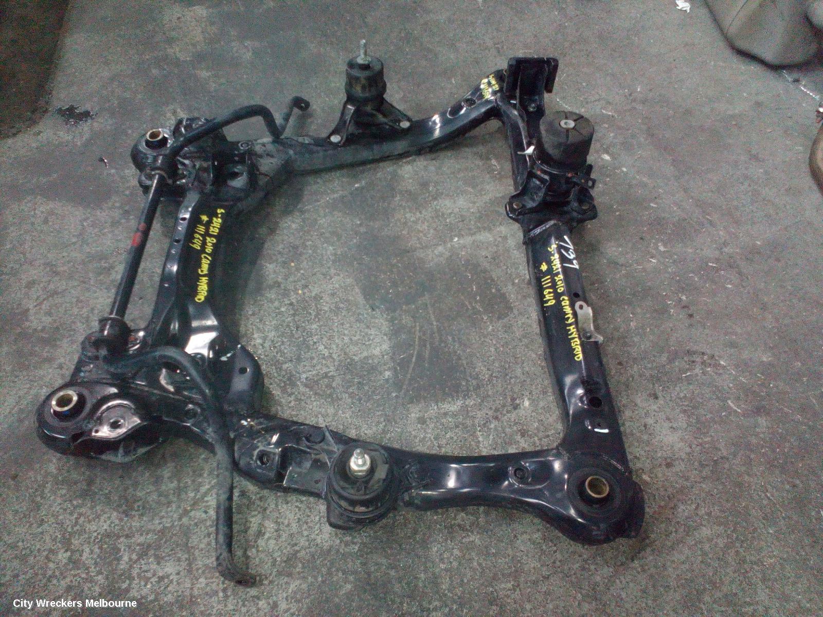 TOYOTA CAMRY FRT XMEMBER/CRADLE, AHV40, FRONT ENGINE CROSSMEMBER, HYBRID, 12/2009 - 11/2011