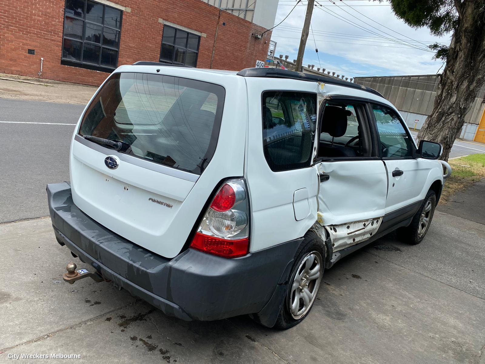SUBARU FORESTER LEFT REAR DOOR WINDOW, STANDARD TYPE, 07/2002 - 02/2008