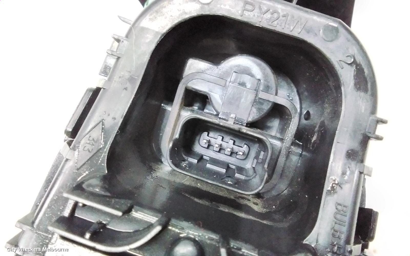 RENAULT CLIO LEFT TAILLIGHT, X98, IN BODY, HALOGEN TYPE, 09/2013 - 10/2019