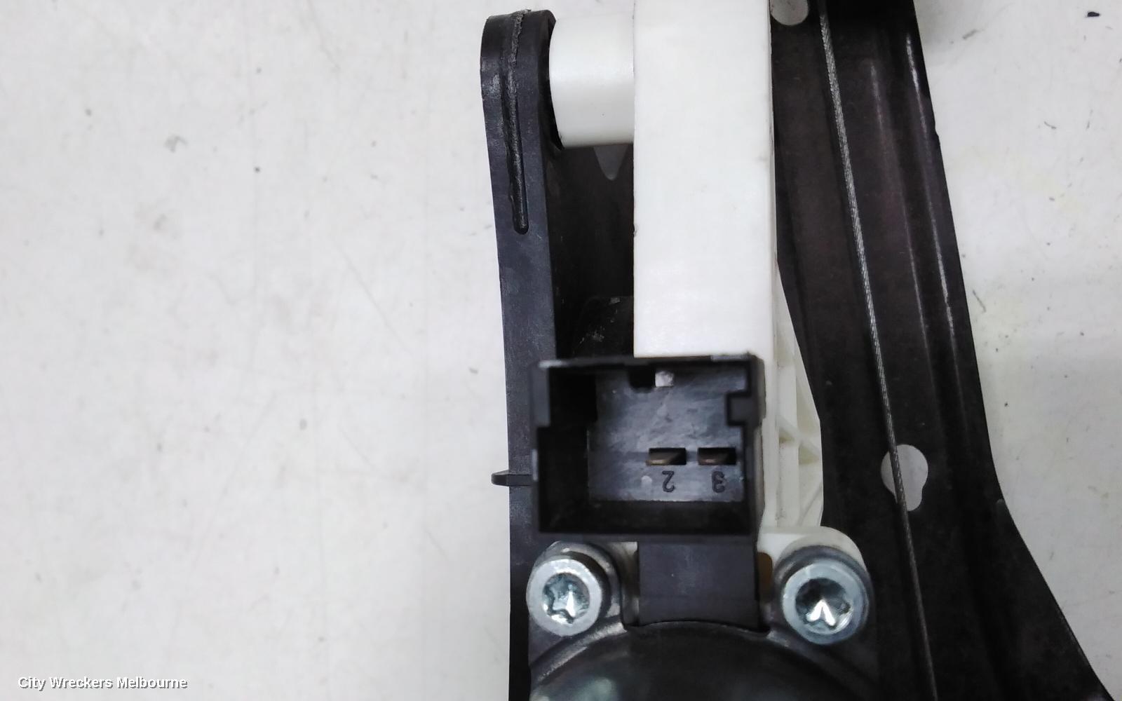 VOLKSWAGEN PASSAT RIGHT FRONT WINDOW REG/MOTOR, DOOR REG ASSY (REG AND MOTOR), B8/MK7, 06/2015 ONWARDS