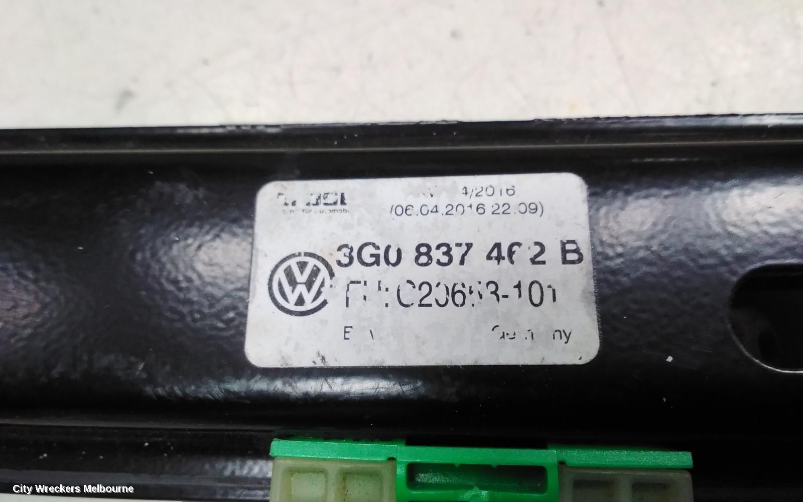 VOLKSWAGEN PASSAT RIGHT FRONT WINDOW REG/MOTOR, DOOR REG ASSY (REG AND MOTOR), B8/MK7, 06/2015 ONWARDS