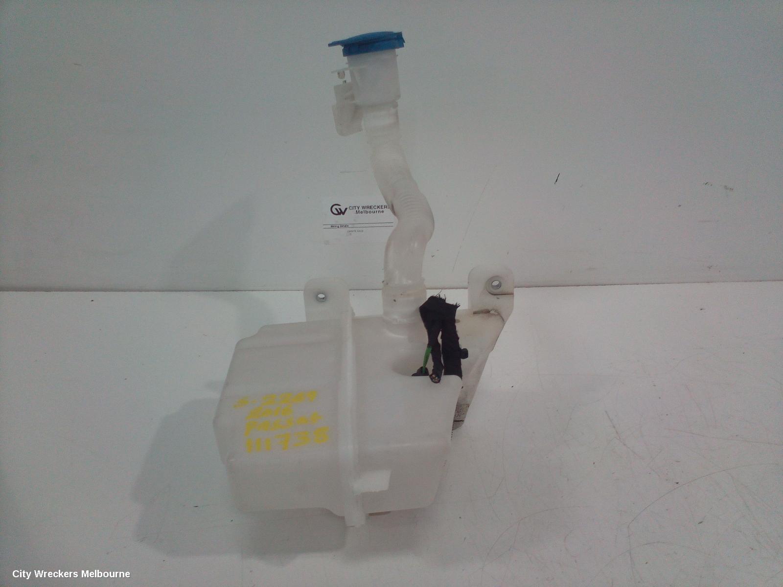 VOLKSWAGEN PASSAT WASHER BOTTLE, B8/MK7, 06/2015 ONWARDS