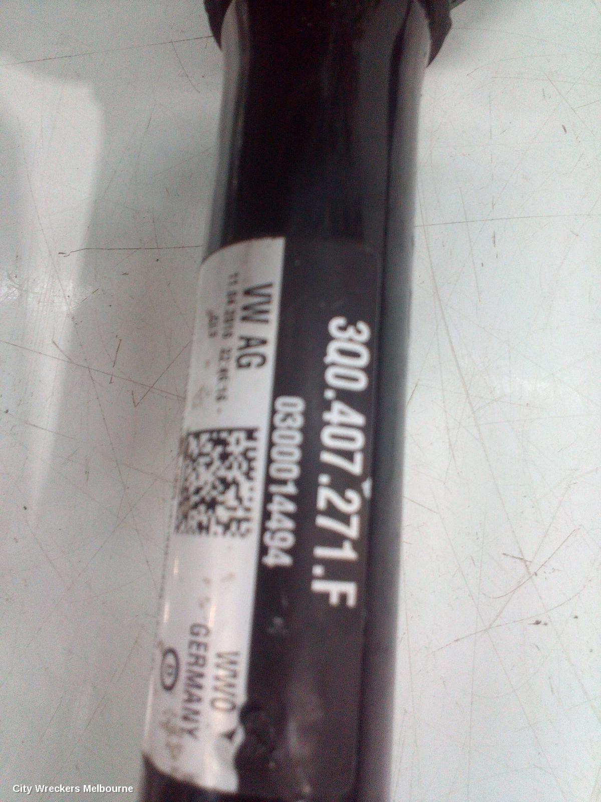 VOLKSWAGEN PASSAT LEFT DRIVESHAFT, FRONT, PETROL, 1.8, TURBO, B8/MK7, 06/2015 - 10/2019