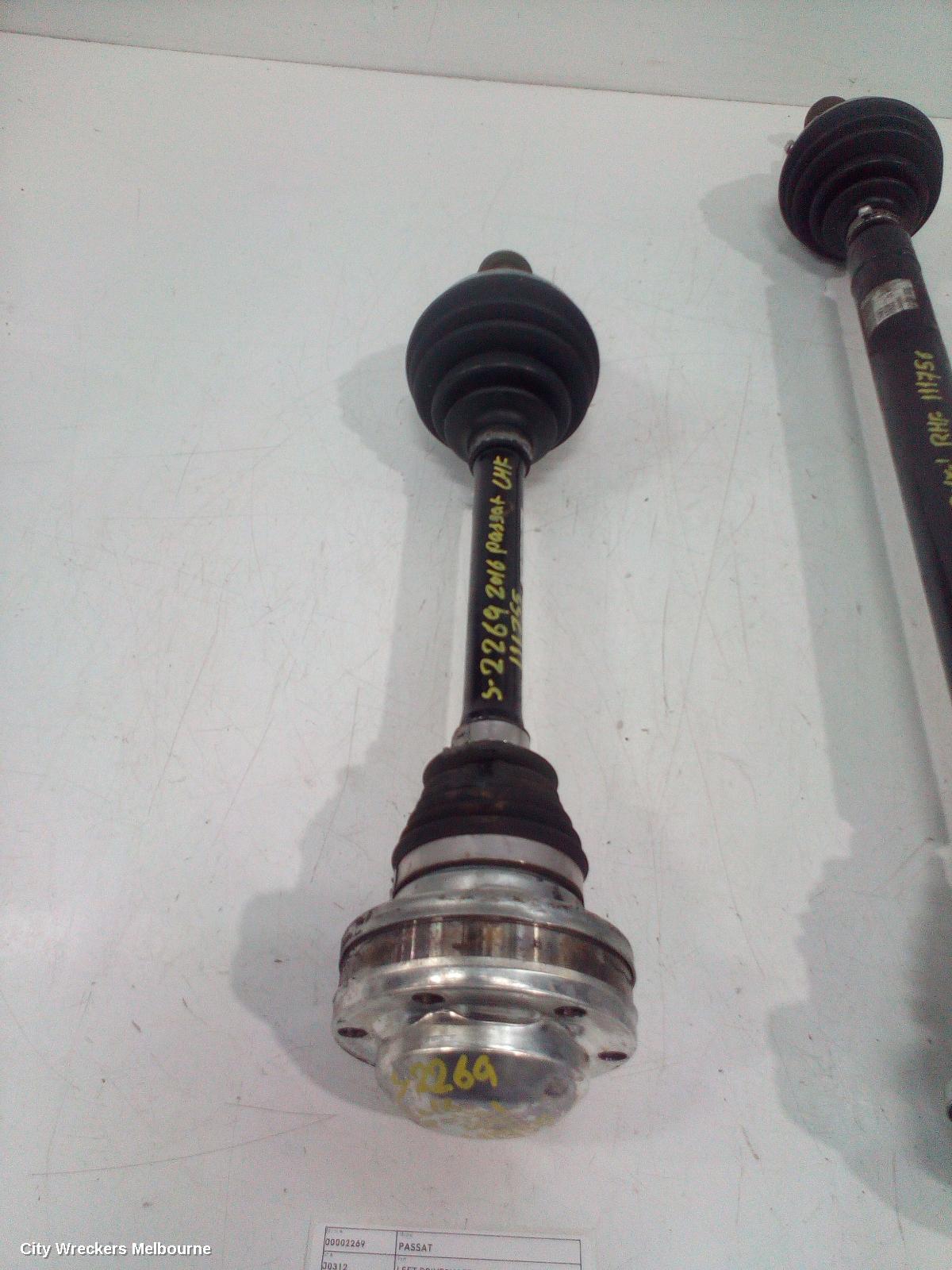 VOLKSWAGEN PASSAT LEFT DRIVESHAFT, FRONT, PETROL, 1.8, TURBO, B8/MK7, 06/2015 - 10/2019