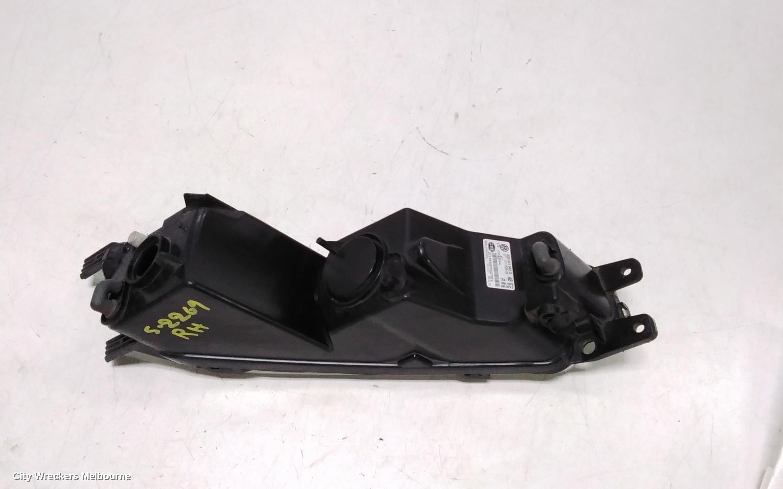 VOLKSWAGEN PASSAT RIGHT INDICATOR/FOG/SIDE, B8/MK7, BUMPER FOGLAMP, STANDARD TYPE, 06/2015 - 10/2019