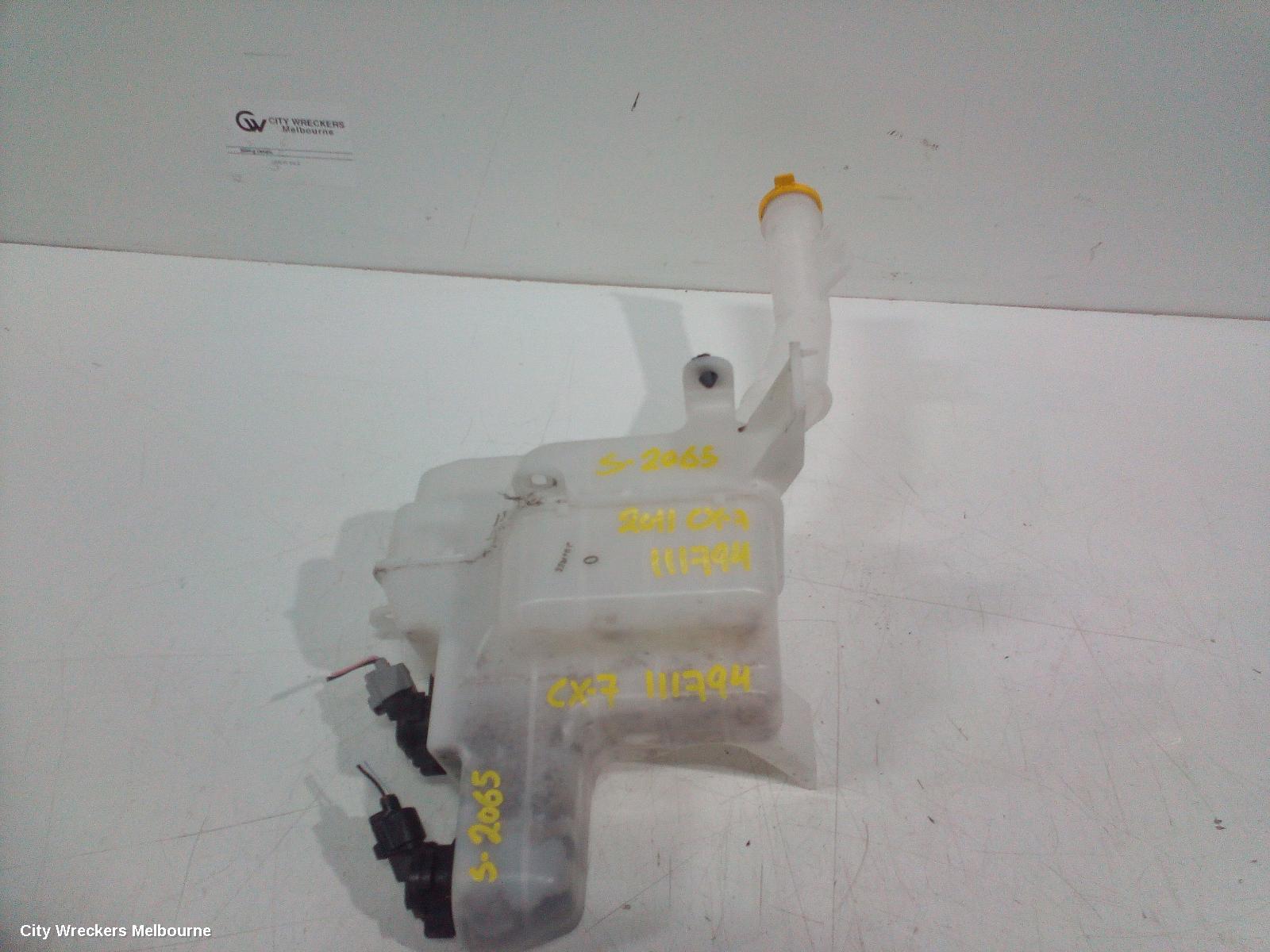MAZDA CX7 WASHER BOTTLE, ER, RH SIDE, PETROL, 11/2006 - 02/2012