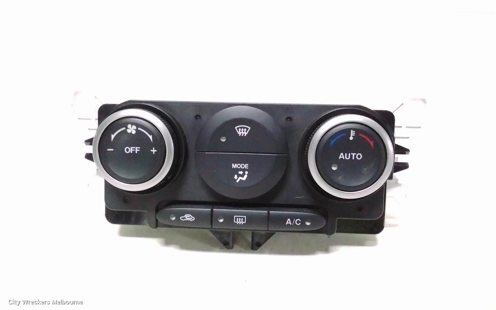 MAZDA CX7 HEATER/AC CONTROLS, ER, 06/2009 - 02/2012