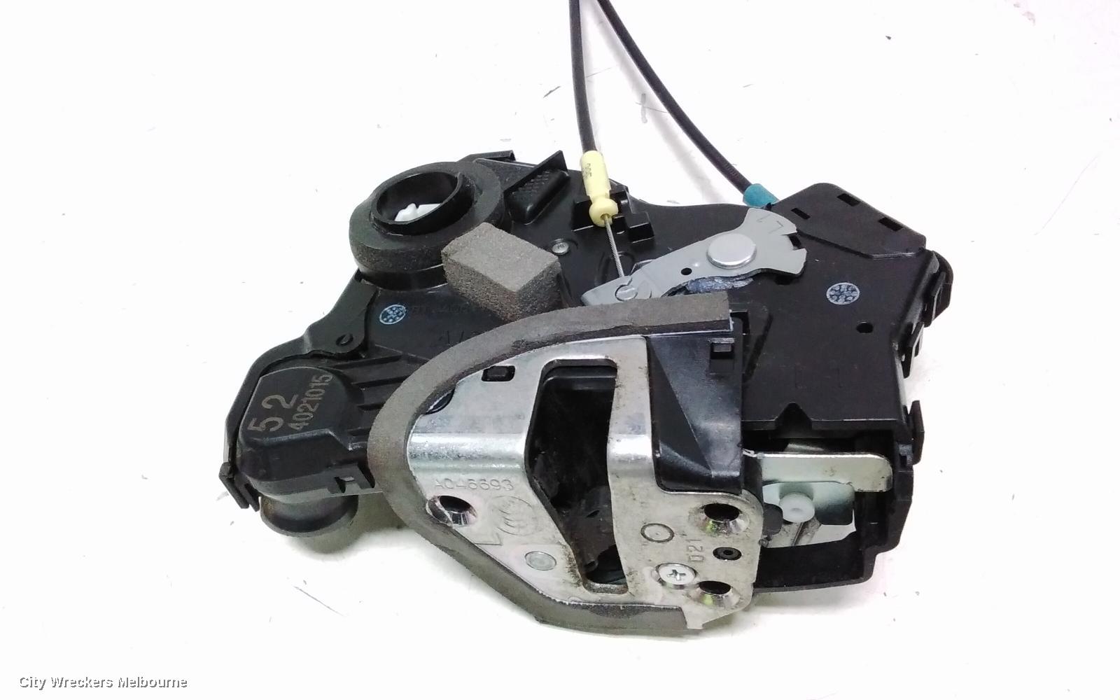 TOYOTA HIACE DOOR/BOOT/GATE LOCK, LEFT FRONT DOOR LOCK, TRH/KDH, 03/2005 - 04/2019