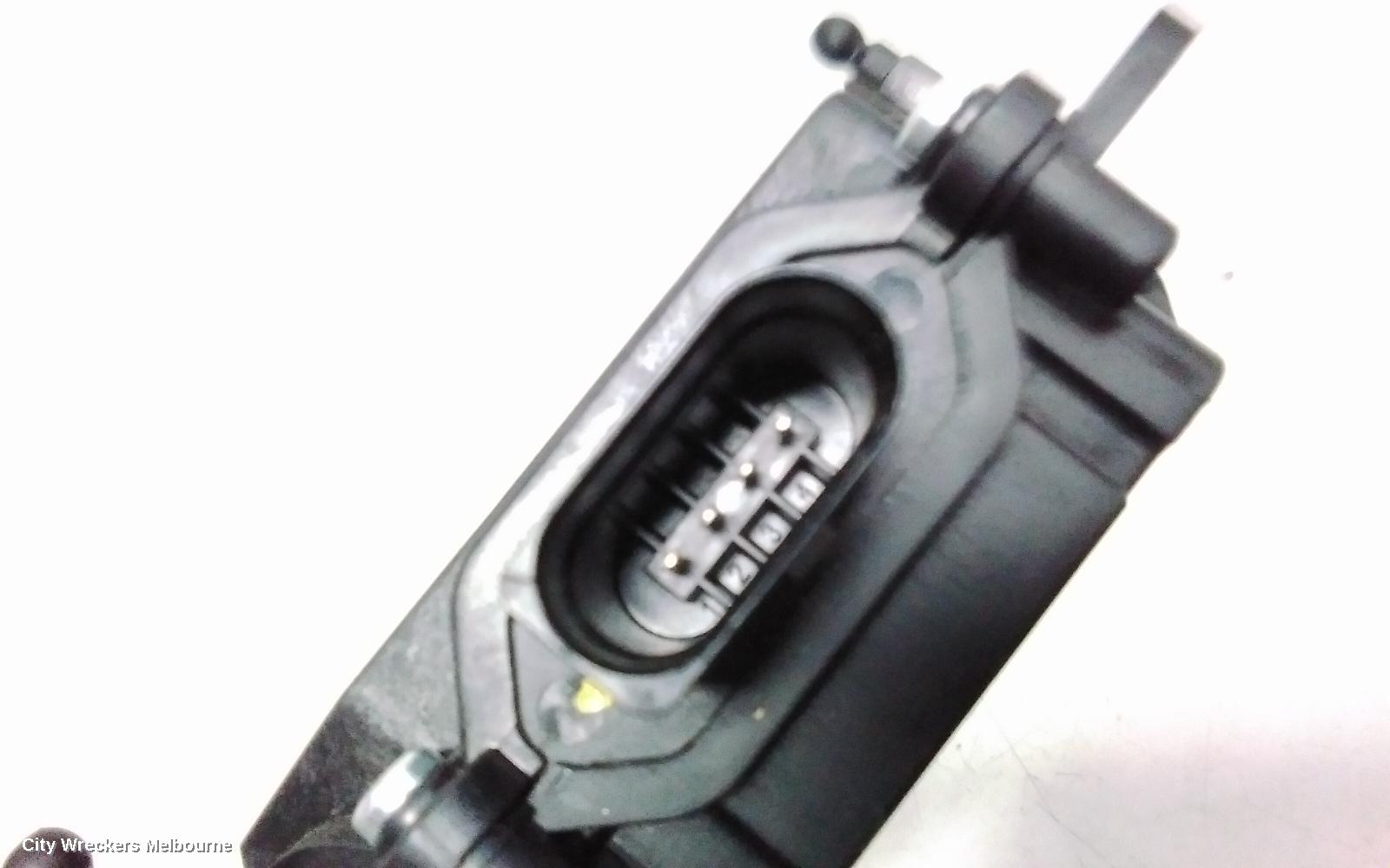 LAND ROVER RANGEROVER SPORT TAILGATE REGULATOR, L494, 12/2013 - 04/2022