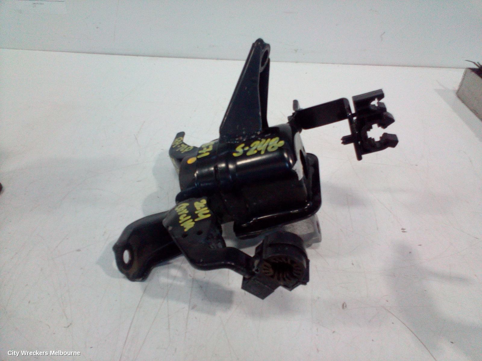 TOYOTA COROLLA MOUNT, ZRE172R RIGHT ENGINE MOUNT 12/2013 - 06/2019