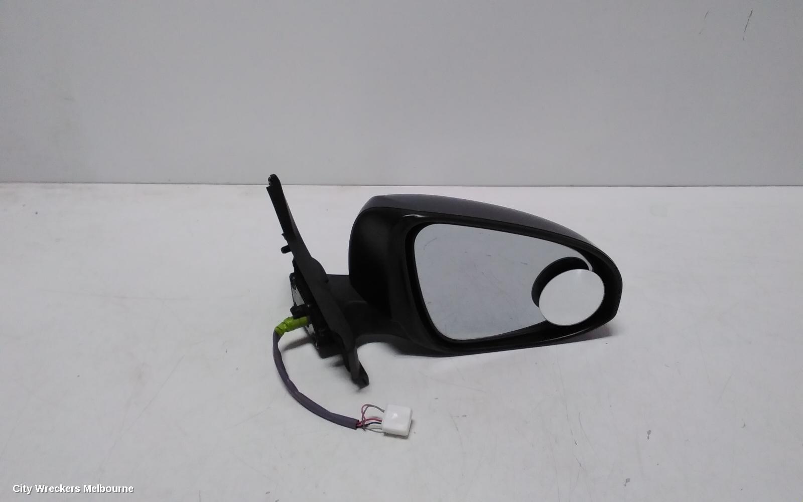 TOYOTA PRIUS RIGHT DOOR MIRROR, NHP10R, PRIUS C, NON FOLDING TYPE, 12/2011 - 03/2020