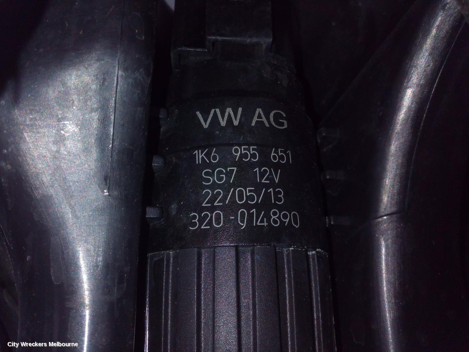 VOLKSWAGEN GOLF WASHER BOTTLE, GEN 7, NON H/LAMP WASHER TYPE, 12/2012 - 08/2020