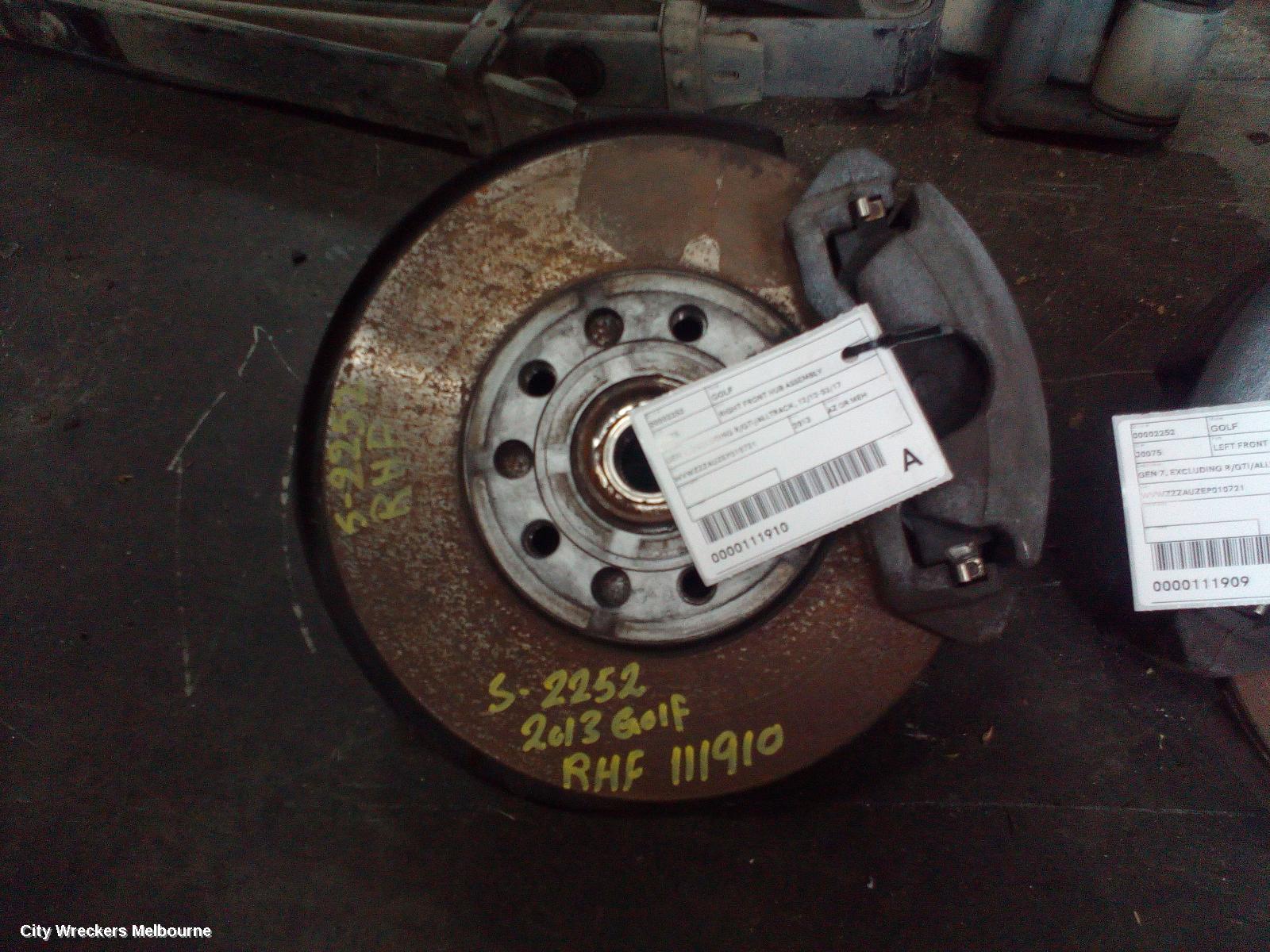 VOLKSWAGEN GOLF RIGHT FRONT HUB ASSEMBLY, GEN 7, EXCLUDING R/GTI/ALLTRACK, 12/2012 - 03/2017