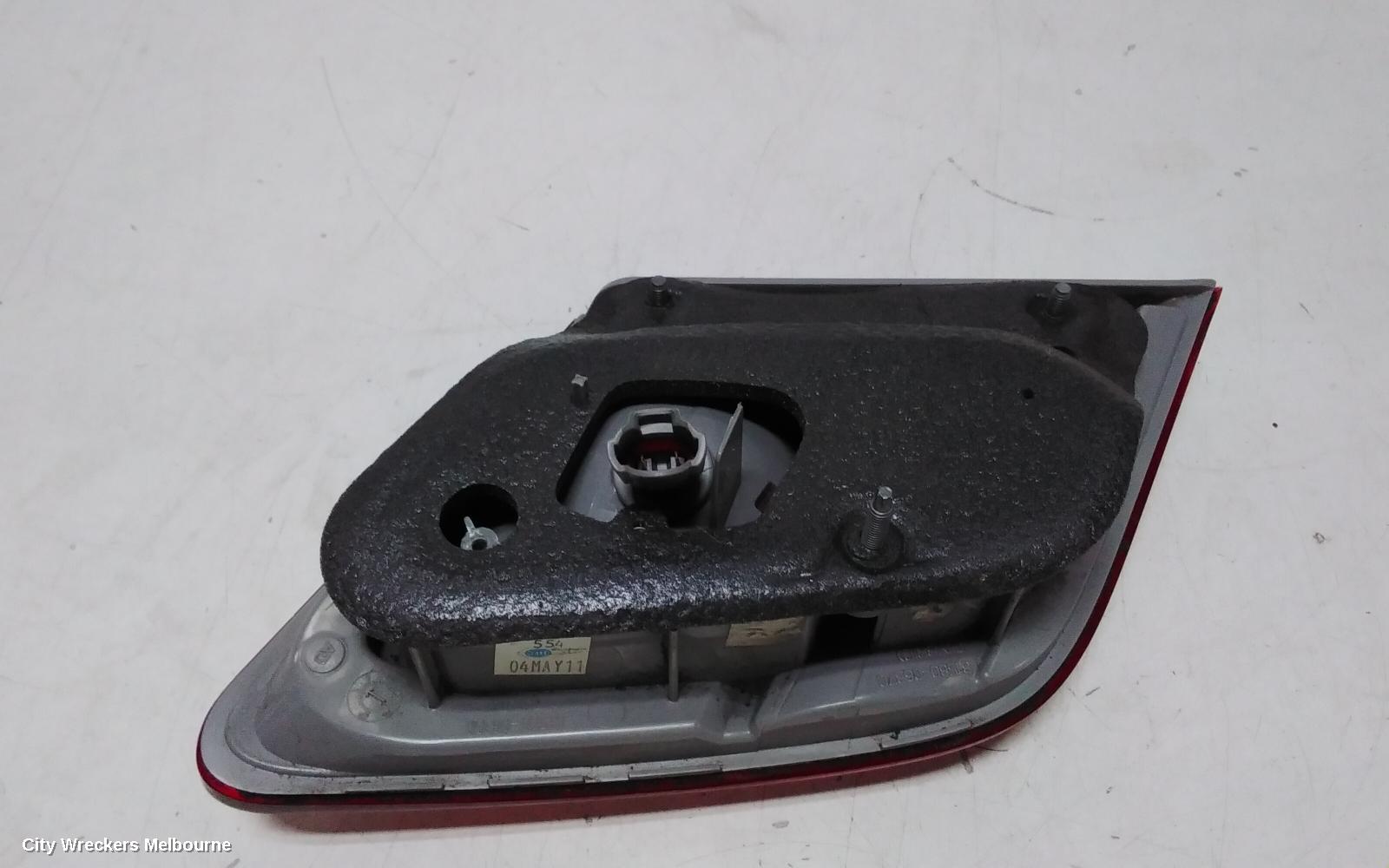TOYOTA CAMRY REAR GARNISH, BOOTLID LAMP (RH SIDE), STANDARD, LED TYPE, ACV40/SPORTIVO, 07/2009 - 11/2011