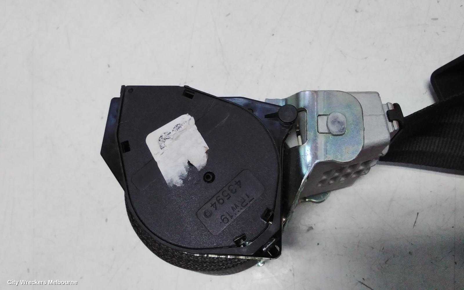VOLKSWAGEN AMAROK SEATBELT/STALK, CENTRE REAR, SEAT BELT ONLY, 2H, 10/2010 - 09/2022