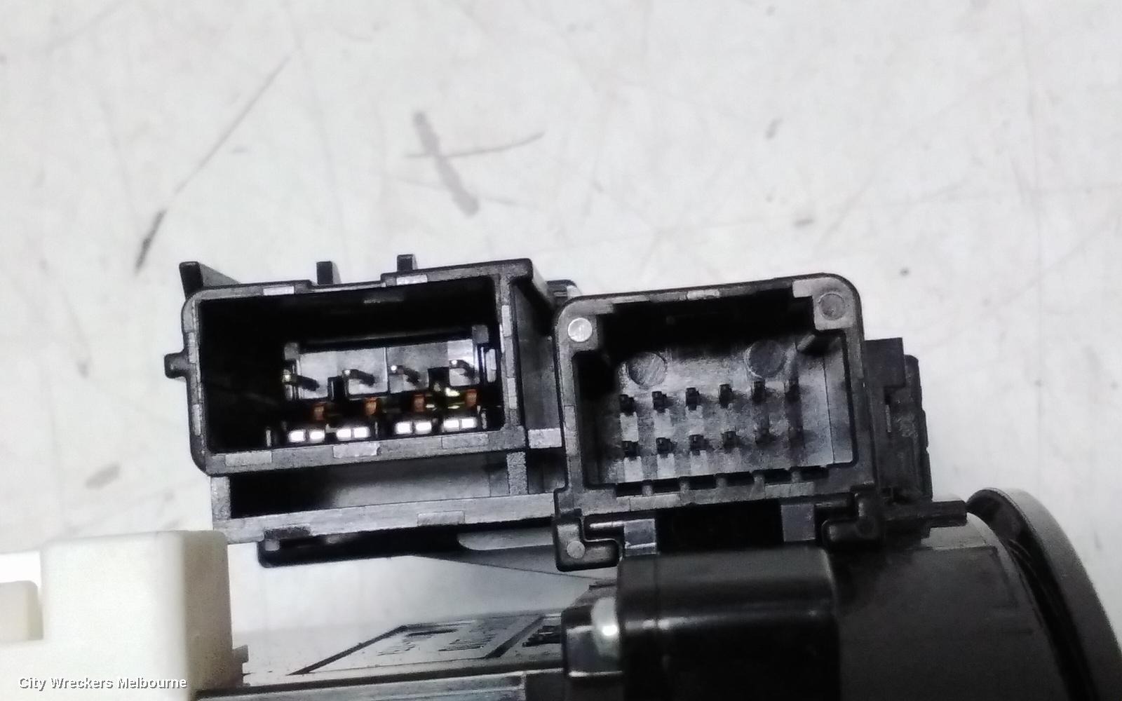 TOYOTA ESTIMA AIRBAG MODULE/SENSOR, XR30/XR40 00-06
