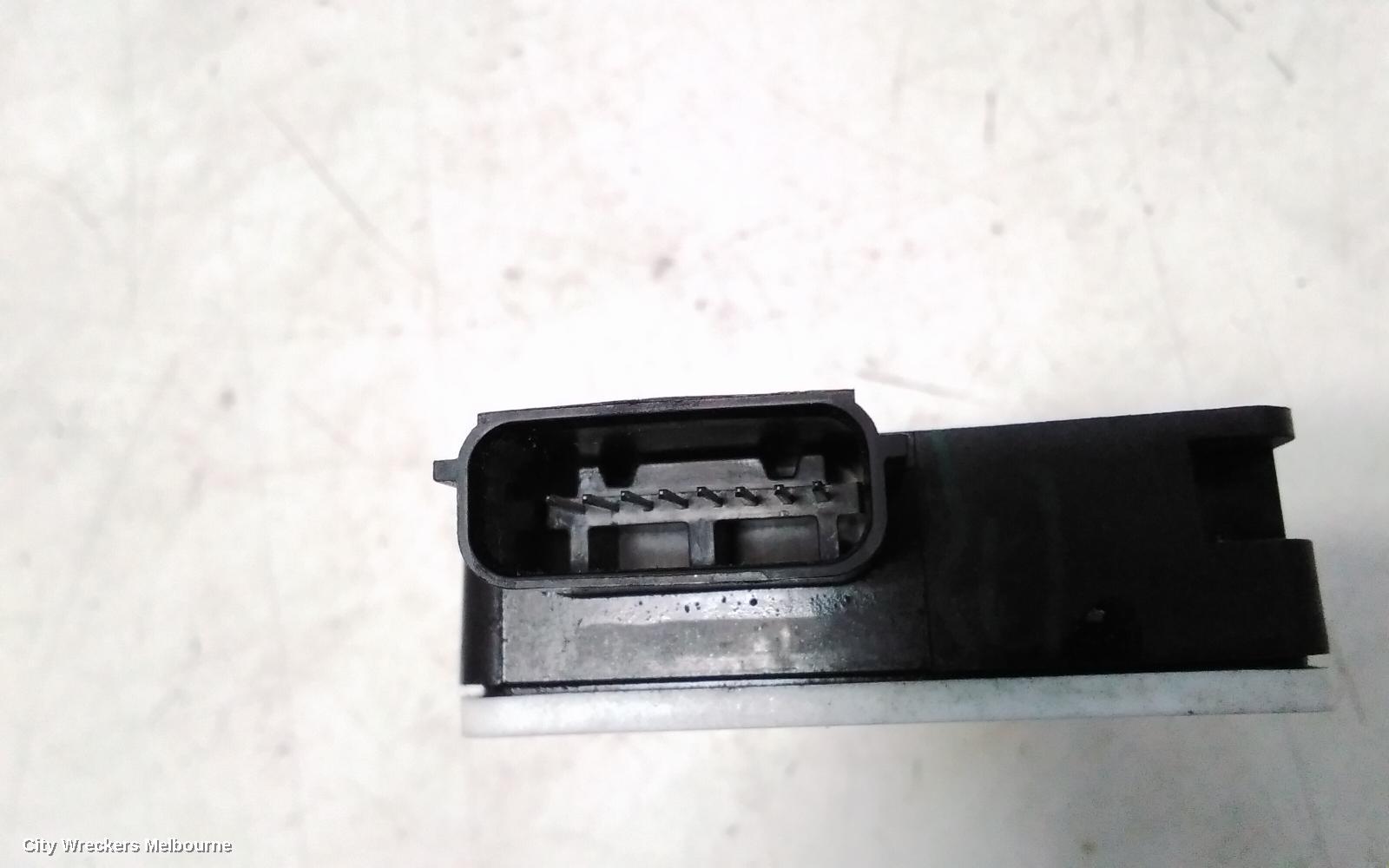 HOLDEN COMMODORE ECU, BLIND SPOT MONITOR CONTROL MODULE (RH REAR), VF, 05/2013 - 12/2017