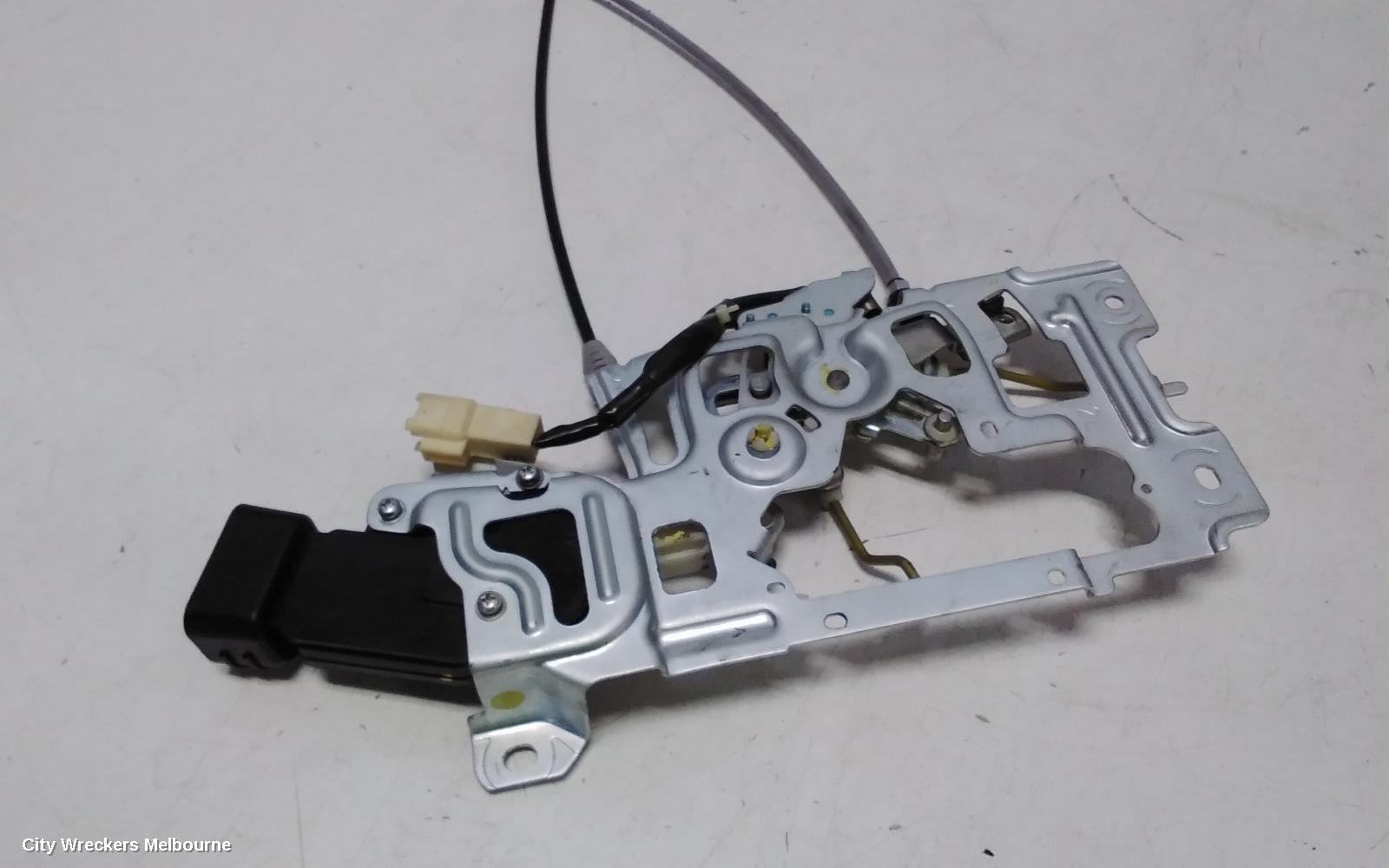 TOYOTA ESTIMA DOOR/BOOT/GATE LOCK, LH REAR, XR50, 05-19
