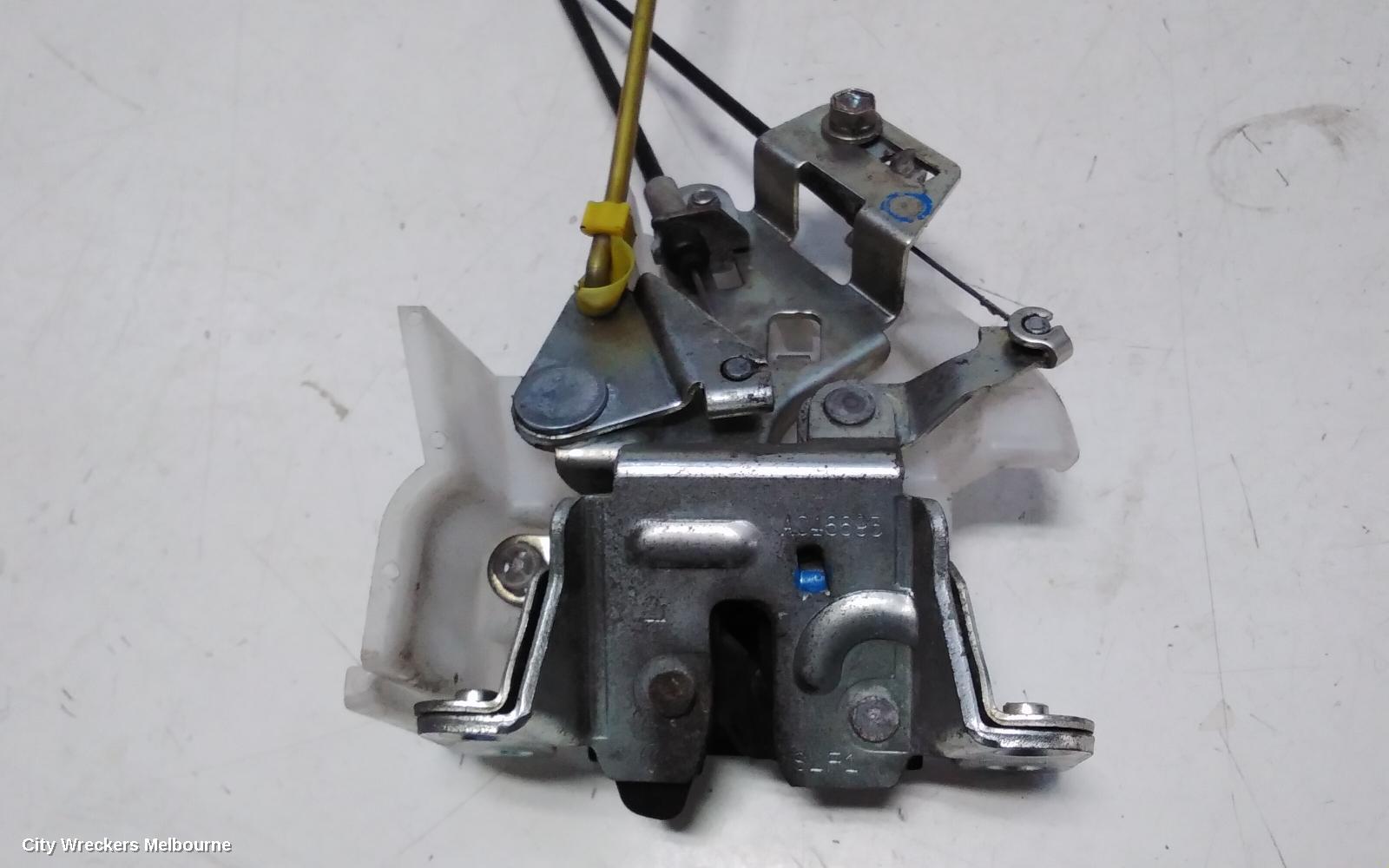 TOYOTA ESTIMA DOOR/BOOT/GATE LOCK, LH REAR, XR50, 05-19