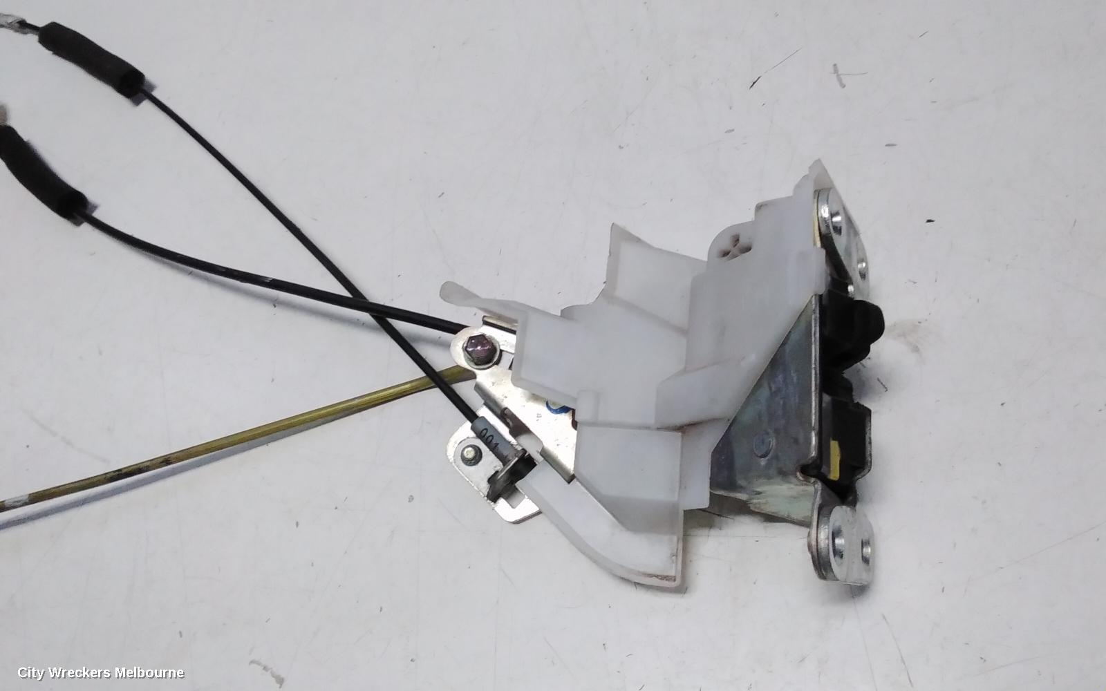 TOYOTA ESTIMA DOOR/BOOT/GATE LOCK, LH REAR, XR50, 05-19