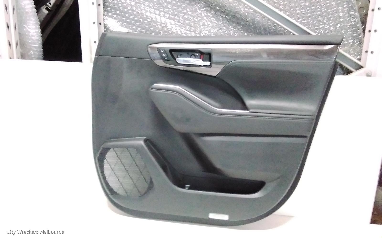TOYOTA KLUGER DOOR TRIM, RH FRONT, XU70 SERIES, GRANDE, LEATHER, BLACK, 03/2021 ONWARDS