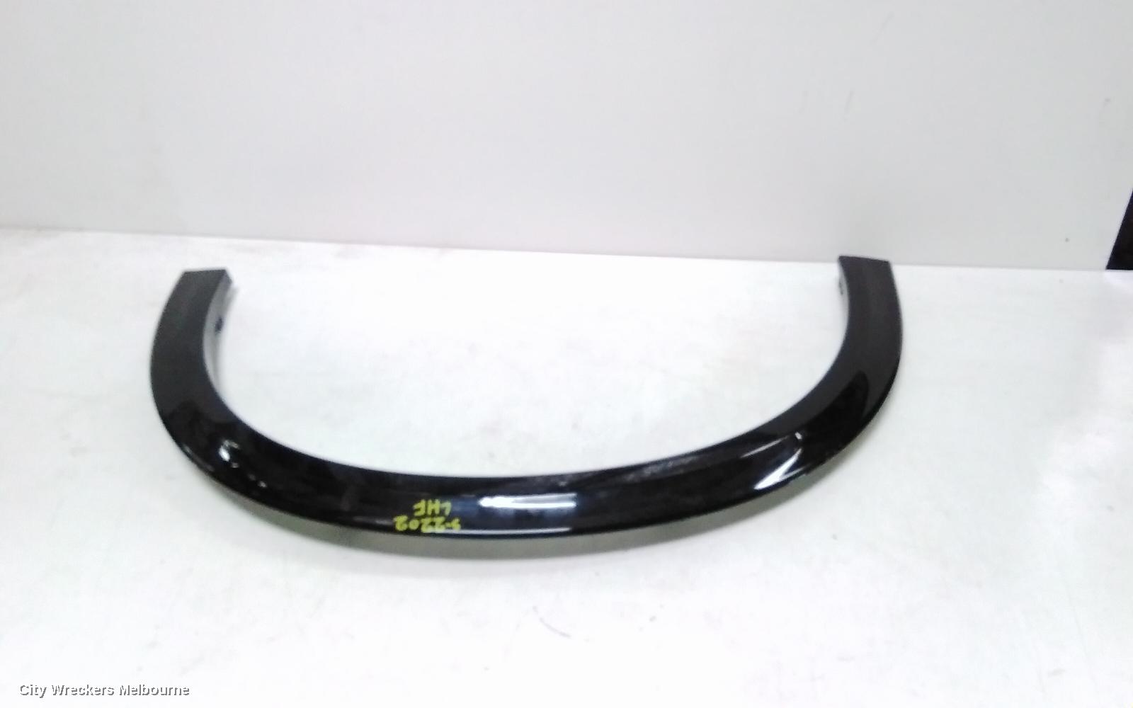 HONDA HRV WHEEL ARCH FLARE, LH FRONT, RU5, 12/2014 - 10/2021