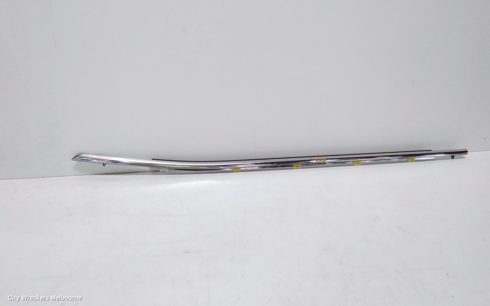 TOYOTA KLUGER DOOR MOULD, LHF CHROOM MOULD: 112133, LEFT FRONT DOOR MOULDING, XU70 SERIES, 03/2021 ONWARDS