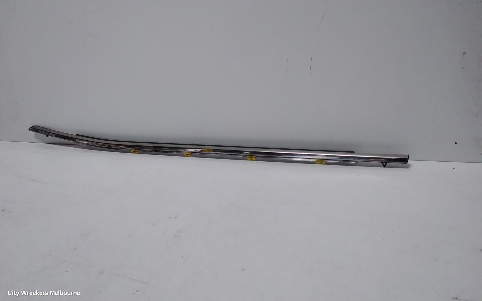 TOYOTA KLUGER DOOR MOULD, LHF CHROOM MOULD: 112133, LEFT FRONT DOOR MOULDING, XU70 SERIES, 03/2021 ONWARDS