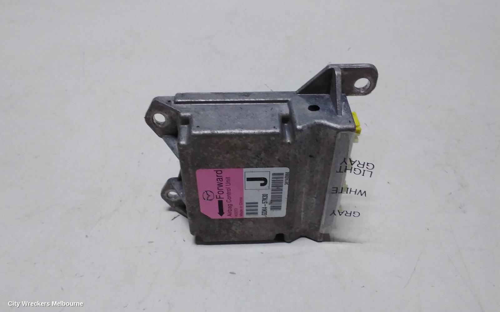 MAZDA 6 AIRBAG MODULE/SENSOR, MODULE, P/N GDK4, GH, 03/2010 - 11/2012