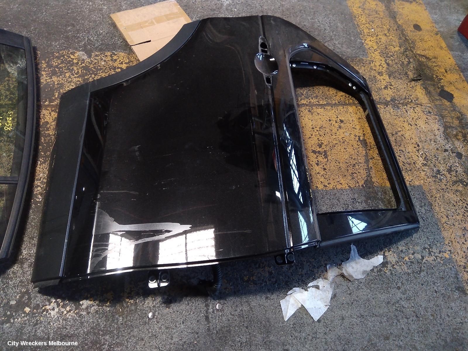 LAND ROVER DISCOVERY SPORT RIGHT REAR DOOR, L550, 01/2015 ONWARDS