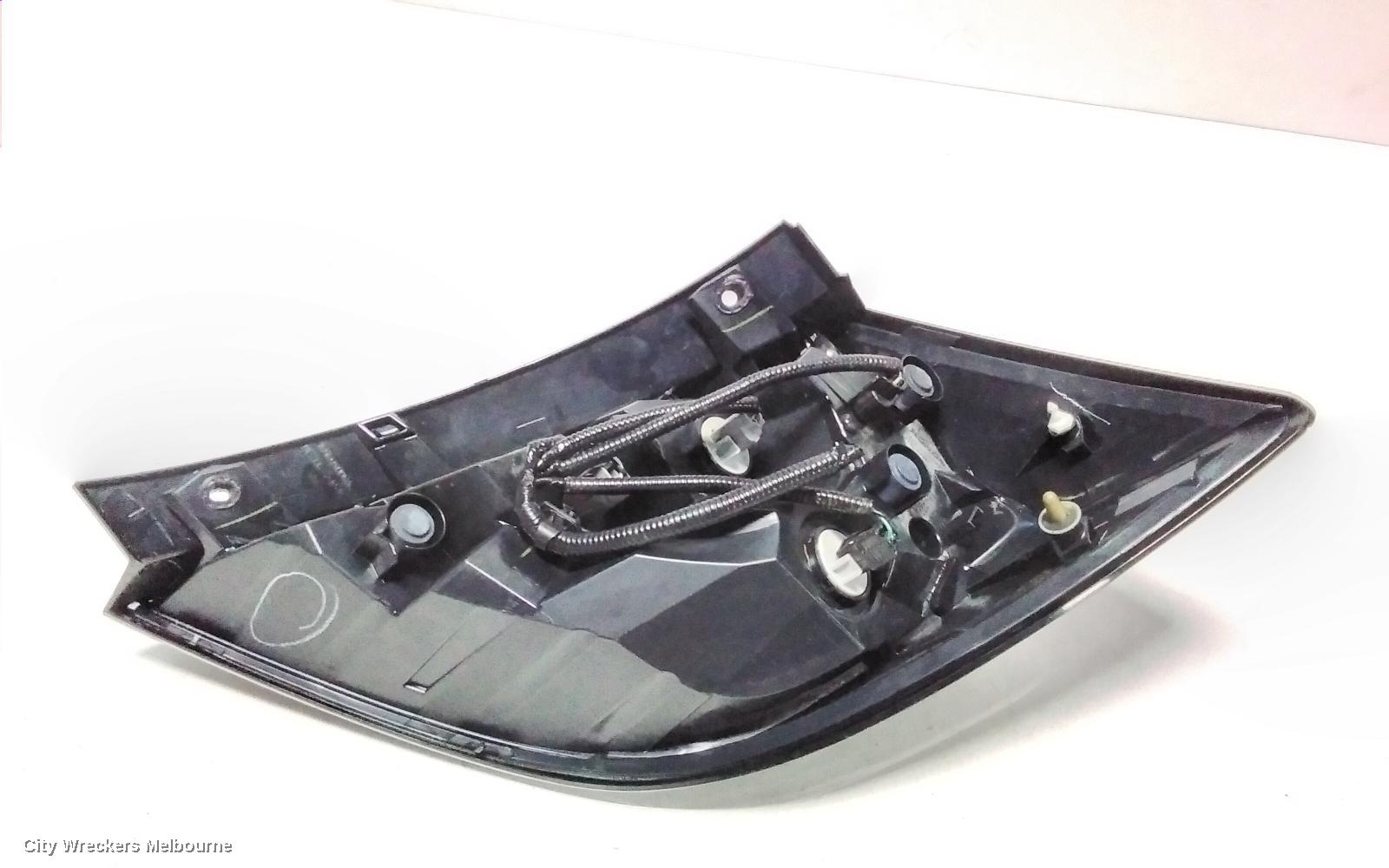 HONDA CIVIC LEFT TAILLIGHT, IN BODY, HATCH, 10TH GEN, LED TYPE, 02/2017 - 08/2021