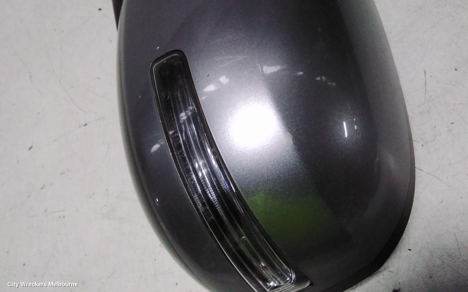 MITSUBISHI OUTLANDER LEFT DOOR MIRROR, ZJ, W/ FLASHER TYPE (5 WIRE), 10/2012 - 03/2015