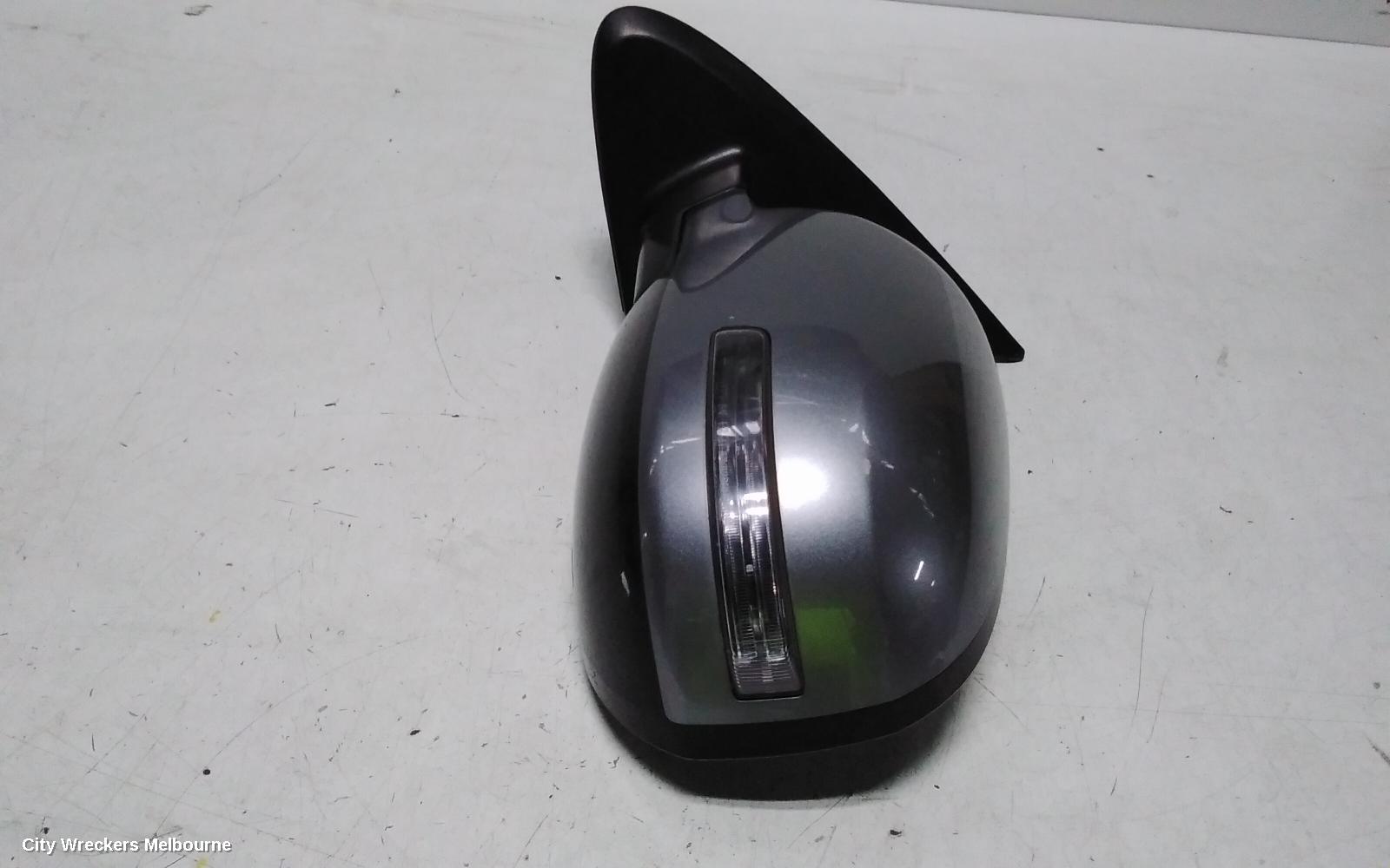 MITSUBISHI OUTLANDER LEFT DOOR MIRROR, ZJ, W/ FLASHER TYPE (5 WIRE), 10/2012 - 03/2015