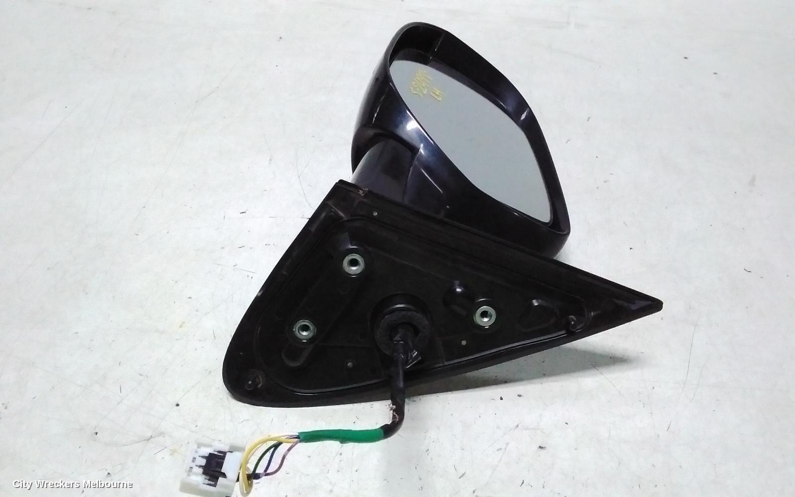 MITSUBISHI OUTLANDER LEFT DOOR MIRROR, ZJ, W/ FLASHER TYPE (5 WIRE), 10/2012 - 03/2015