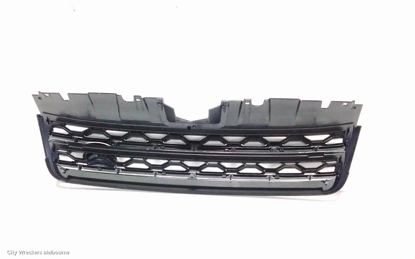 LAND ROVER DISCOVERY SPORT FRONT BUMPER, BUMPER BAR, NON PARK SENSOR, W/ HEADLAMP WASHER TYPE, NON R-DESIGN, L550, 01/2015 - 06/2019
