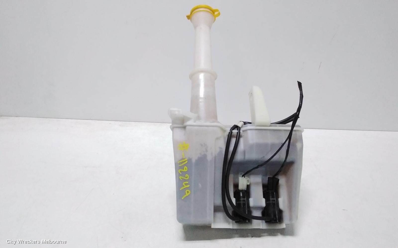 FORD ESCAPE WASHER BOTTLE, BA-ZA-ZB, 02/2001 - 05/2006