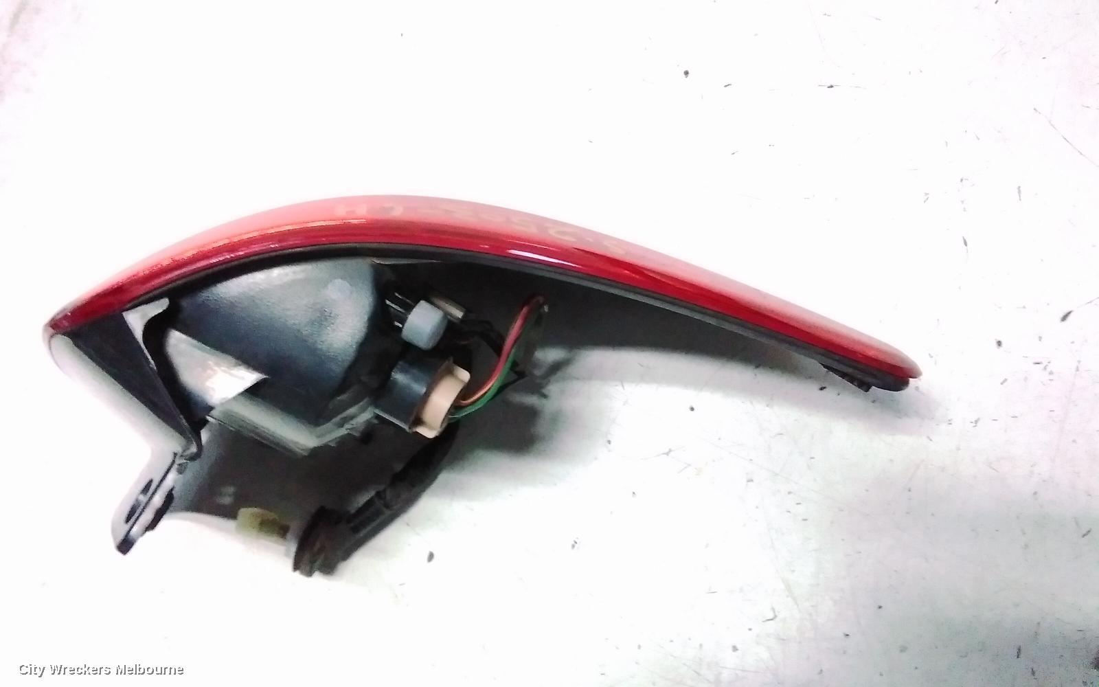 SUZUKI SX4 LEFT TAILLIGHT, HATCH, 02/2007 - 01/2014