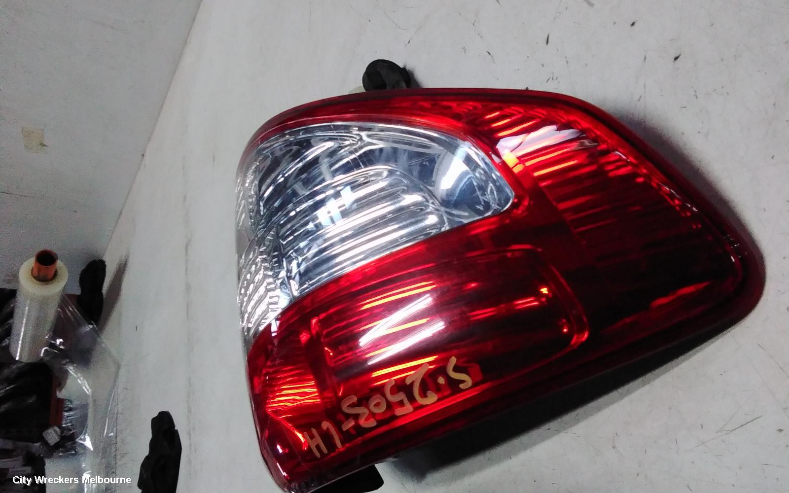 SUZUKI SX4 LEFT TAILLIGHT, HATCH, 02/2007 - 01/2014