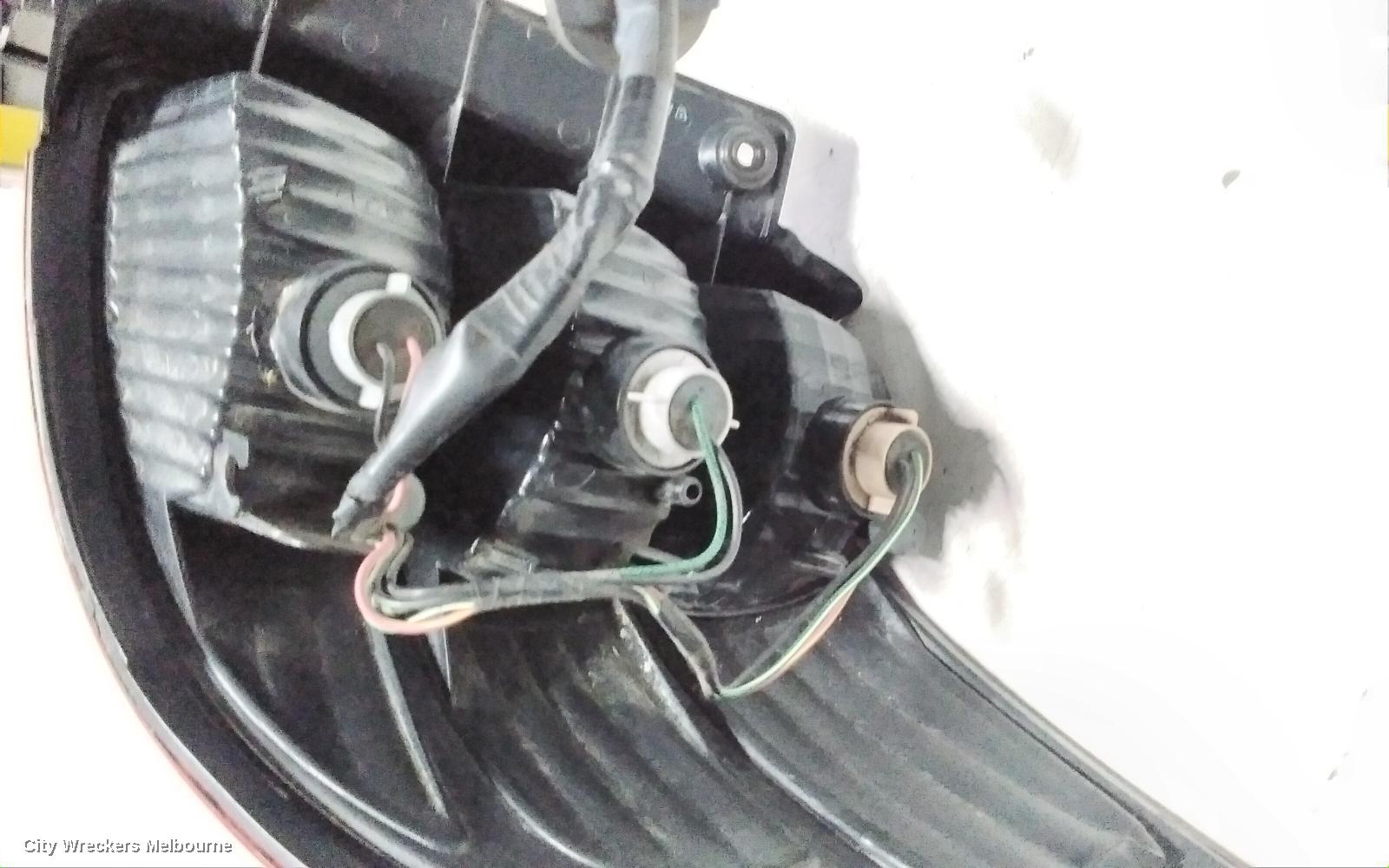 SUZUKI SX4 LEFT TAILLIGHT, HATCH, 02/2007 - 01/2014