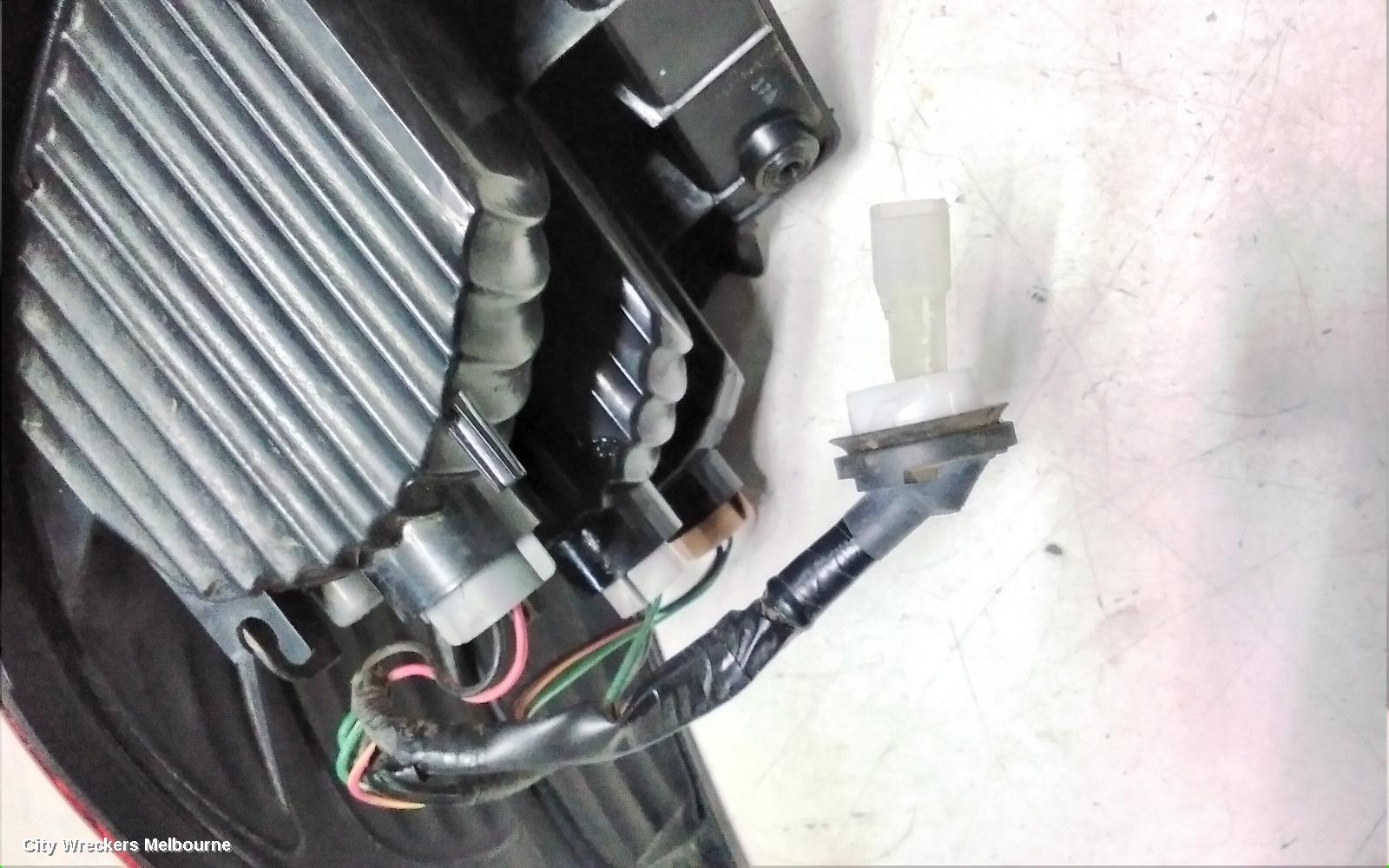SUZUKI SX4 LEFT TAILLIGHT, HATCH, 02/2007 - 01/2014