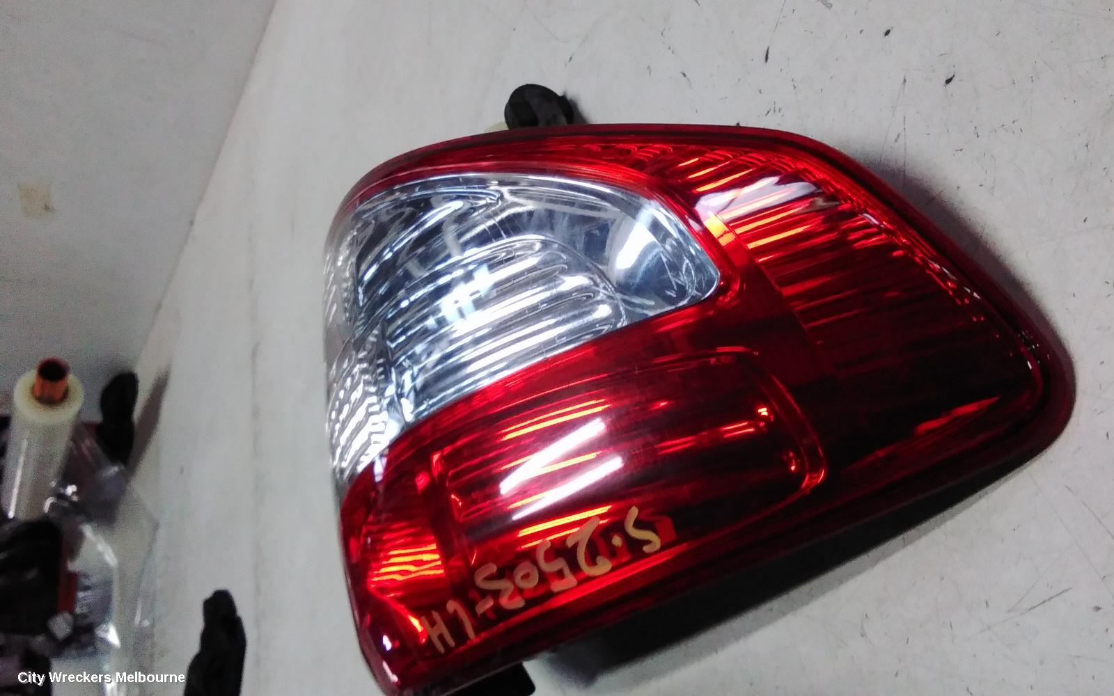 SUZUKI SX4 LEFT TAILLIGHT, HATCH, 02/2007 - 01/2014