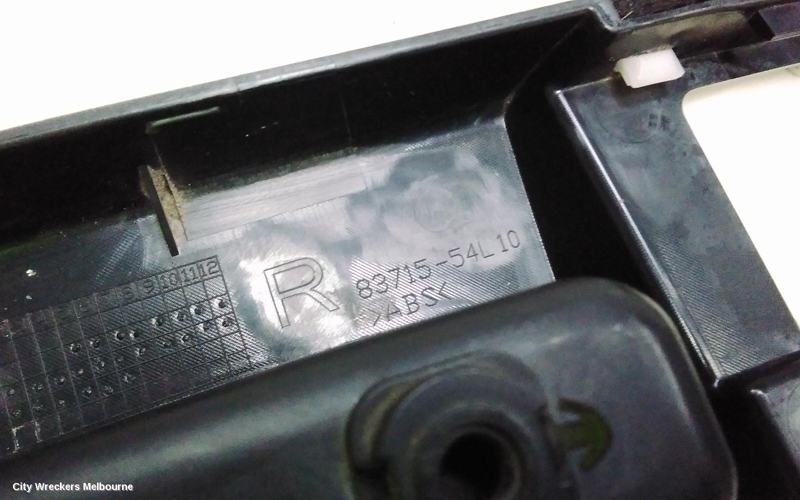SUZUKI SX4 PWR DR WIND SWITCH, RH FRONT (MASTER SWITCH), 02/2007 - 01/2014