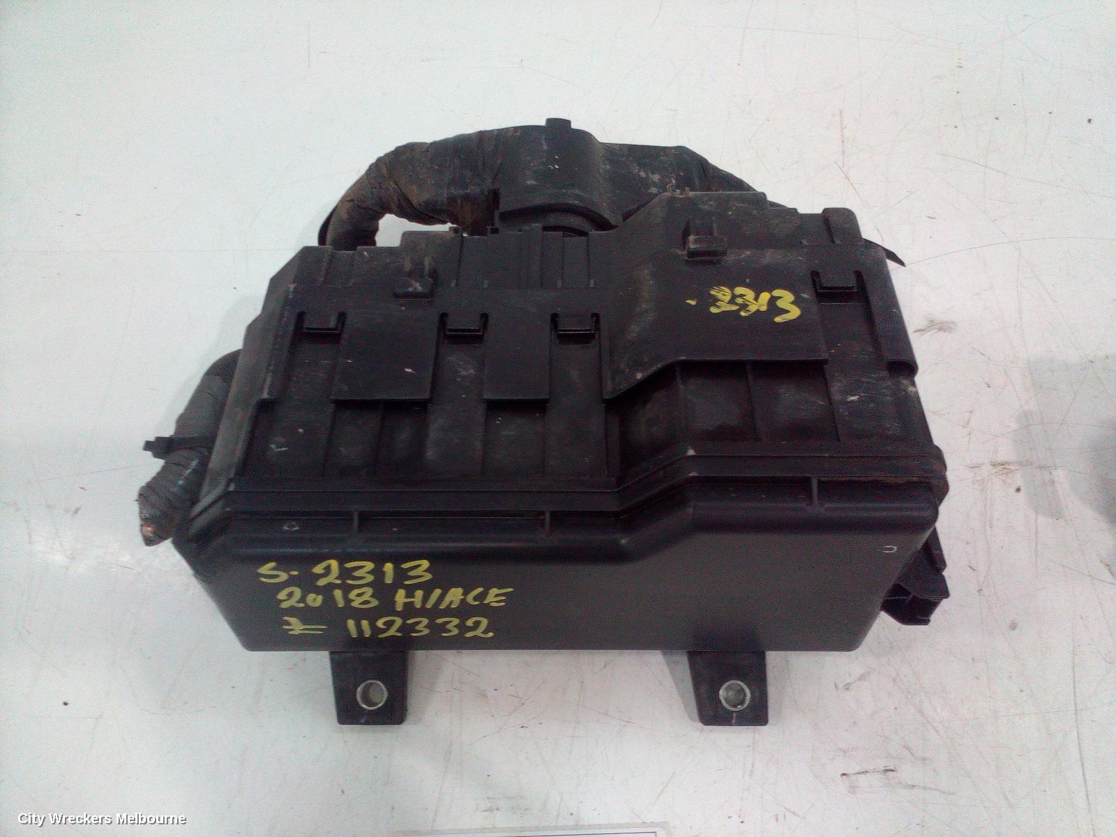 TOYOTA HIACE FUSE BOX, ENGINE BAY, DIESEL, KDH, 09/2006 - 04/2019