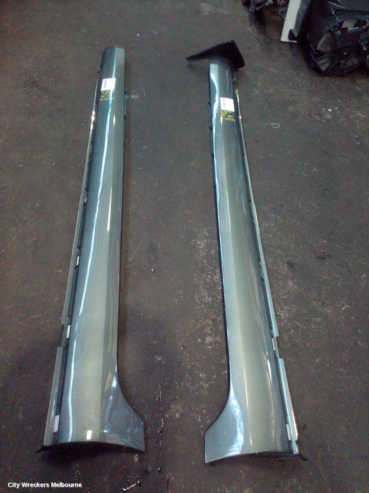 HOLDEN COMMODORE SIDE STEP/SKIRT, VF, ASSY, SEDAN, EVOKE/INTERNATIONAL/CALAIS, 05/2013 - 12/2017