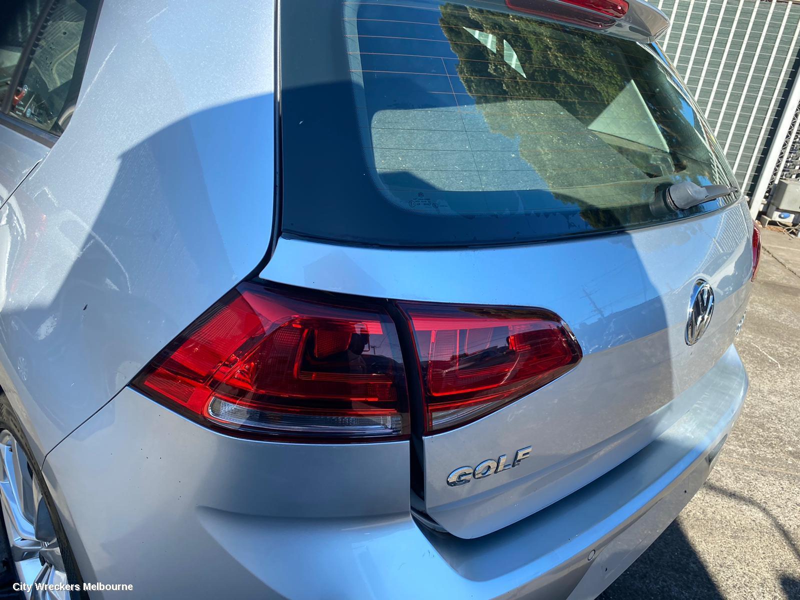 VOLKSWAGEN GOLF LEFT TAILLIGHT, GEN 7, HATCH, STANDARD, NON LED TYPE, 03/2013 - 03/2017