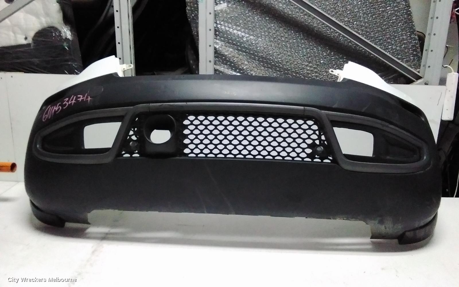 JEEP CHEROKEE FRONT BUMPER, BUMPER BAR (2 PIECE), KL, TRAILHAWK, W/ PARK SENSORS TYPE, 04/2018 - 11/2022