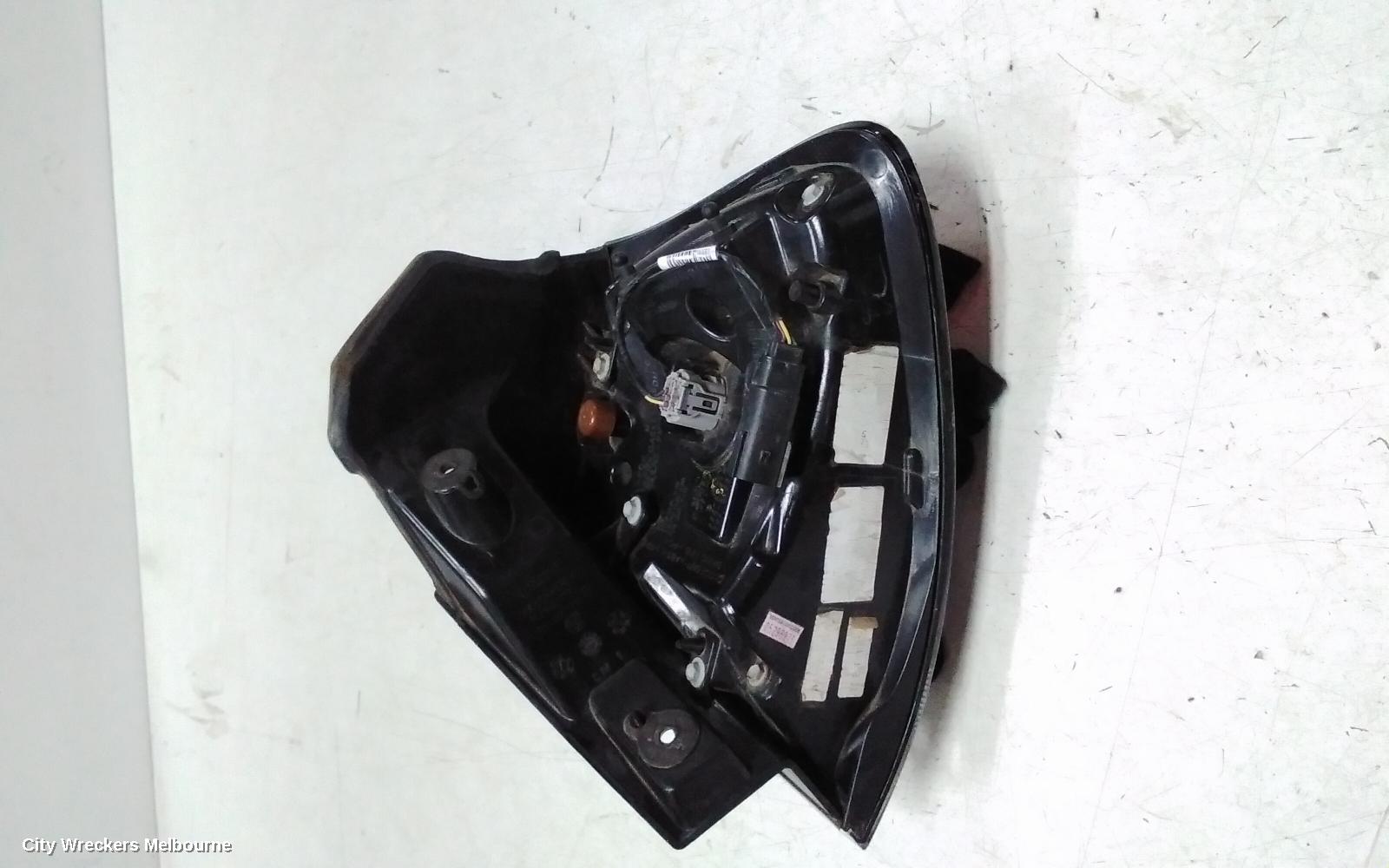 JEEP CHEROKEE LEFT TAILLIGHT, KL, IN BODY, 04/2018 - 11/2022