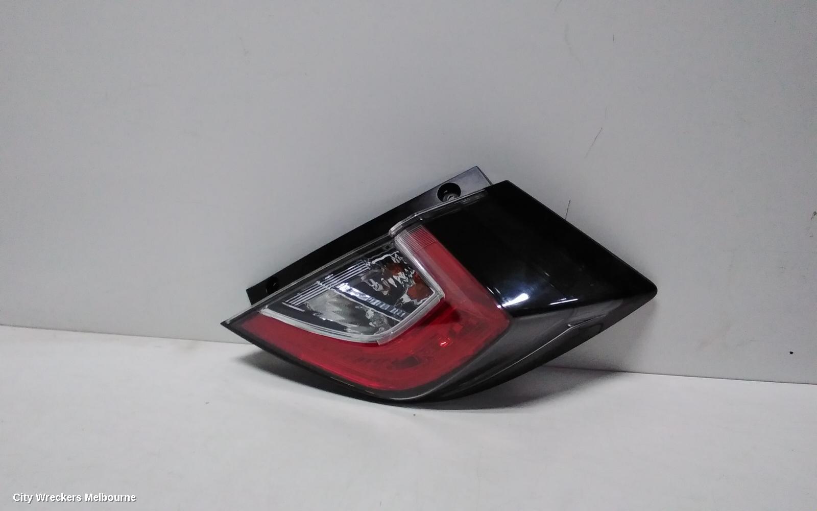 HONDA CIVIC RIGHT TAILLIGHT, IN BODY, HATCH, 10TH GEN, LED TYPE, 02/2017 - 08/2021