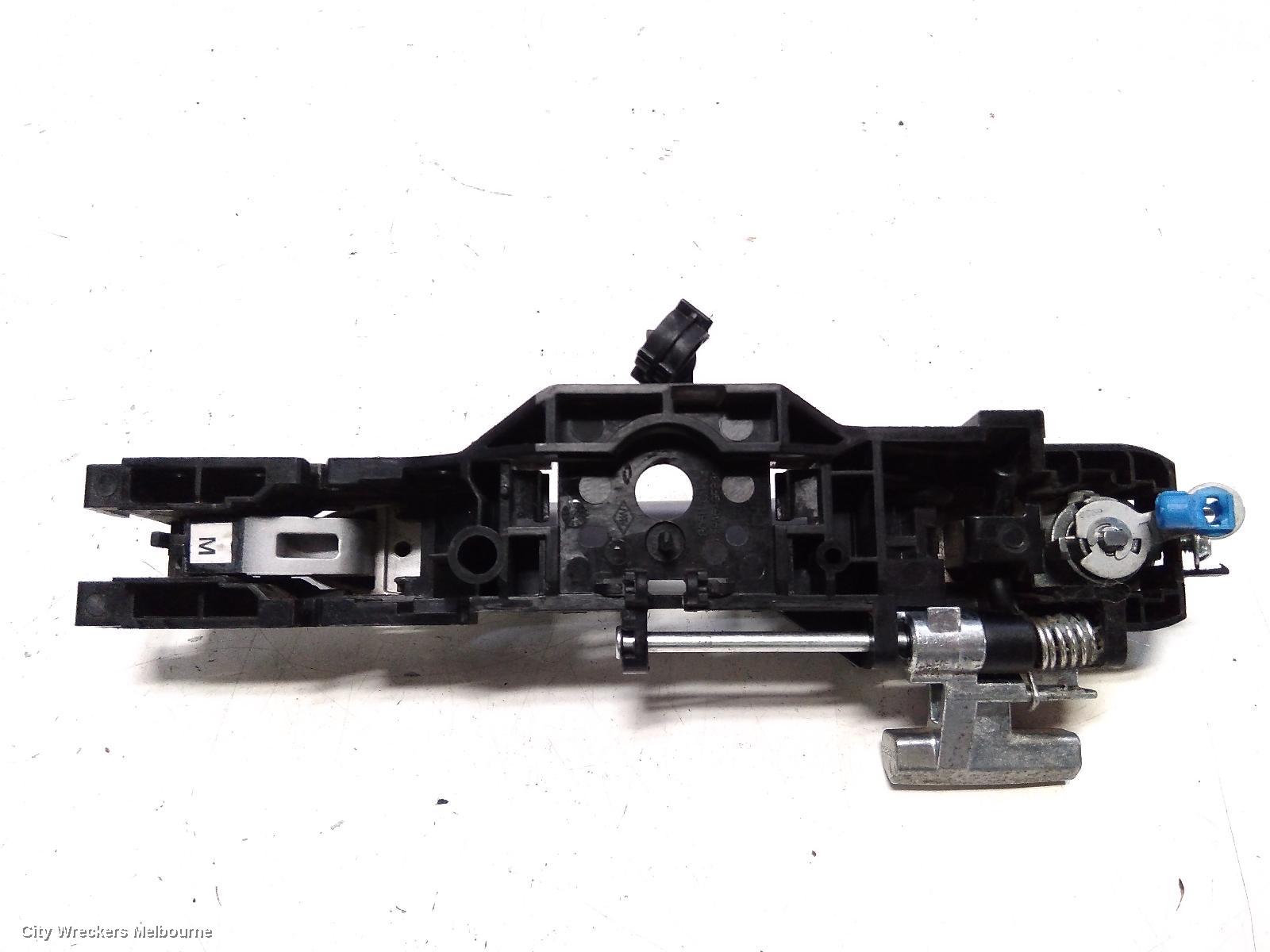 RENAULT KALEOS DOOR HANDLE, H45, OUTER, LH FRONT/REAR, 09/2008 - 10/2011
