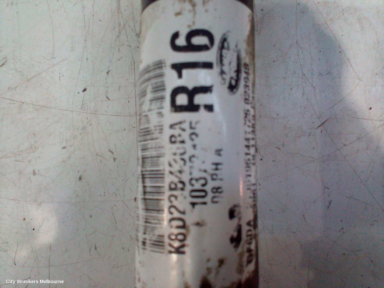 LAND ROVER DISCOVERY SPORT RIGHT DRIVESHAFT, FRONT, AUTO, DIESEL, L550, 01/2015 ONWARDS